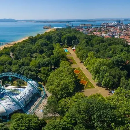 Florance Apartment Burgas City
